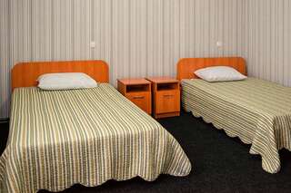 Отель Vershnyk Черкассы Стандартный двухместный номер с 2 отдельными кроватями-10